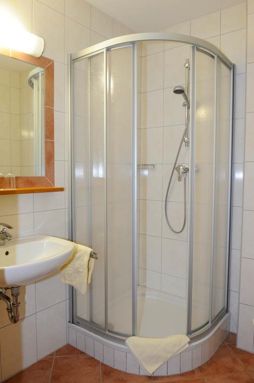 Hotel Posauner سانكت فيت ايم بونغو المظهر الخارجي الصورة